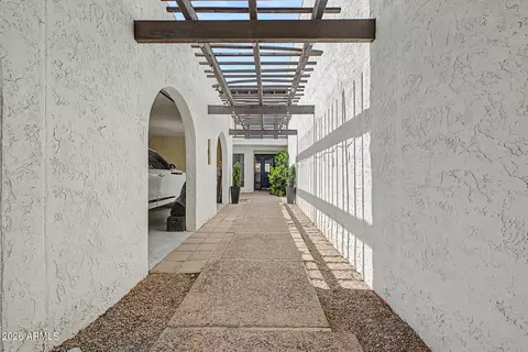 Entry Way - 77 E Missouri Ave #60, Phoenix, AZ 85012 photo 1 of 1