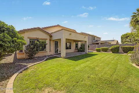 Exterior - 3546 E Fairview St, Gilbert, AZ 85295 photo 4 of 9