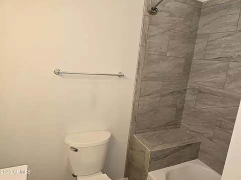 Bath - 112 Clawson St, Bisbee, AZ 85603 photo 3 of 3