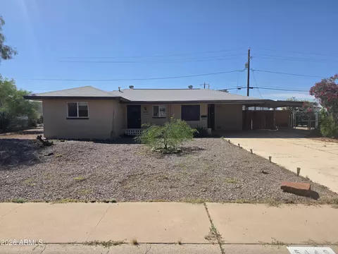 5449 E Akron St, Mesa, AZ 85205