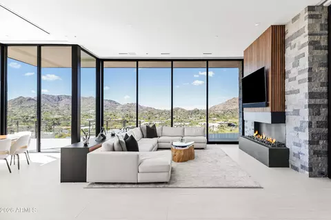 5002 E Valle Vista Way, Paradise Valley, AZ 85253