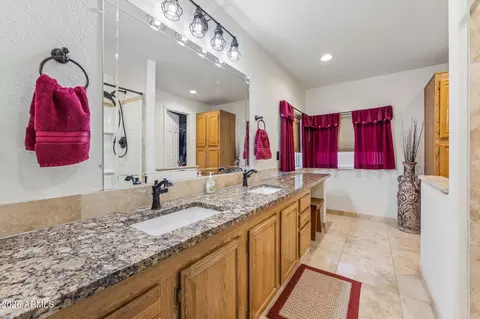 Bath - 38819 N 19th Way, Phoenix, AZ 85086 photo 1 of 2