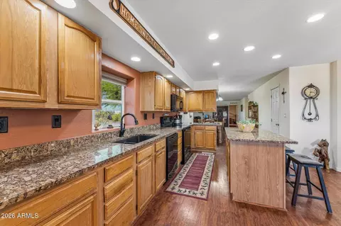 Kitchen - 38819 N 19th Way, Phoenix, AZ 85086 photo 3 of 3