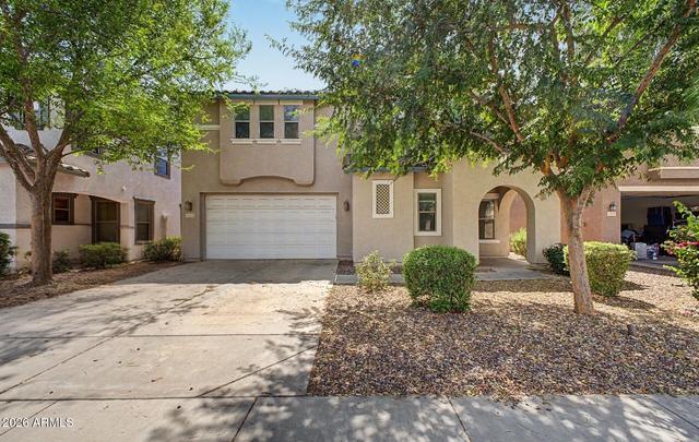 1183 E Canyon Creek Dr, Gilbert, AZ 85295