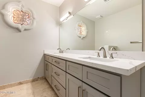 Bath - 6446 E Trailridge Cir #24, Mesa, AZ 85215 photo 3 of 4