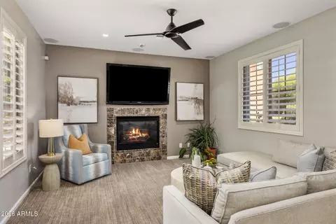 Living - 22508 N 37th Ter, Phoenix, AZ 85050 photo 2 of 3