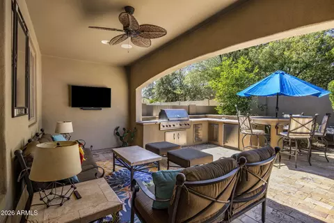 Exterior - 22508 N 37th Ter, Phoenix, AZ 85050 photo 5 of 15