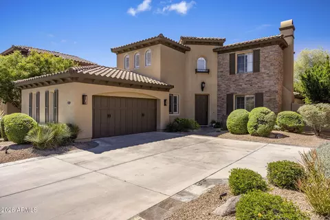 Exterior - 22508 N 37th Ter, Phoenix, AZ 85050 photo 4 of 15