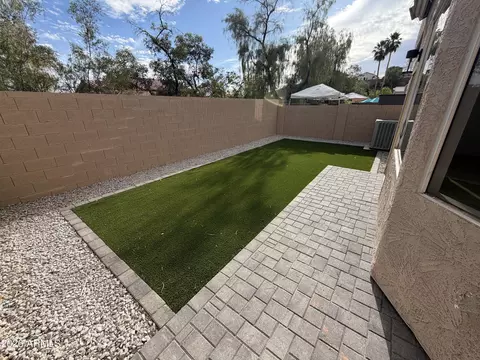 Exterior - 2109 E Saltsage Dr, Phoenix, AZ 85048 photo 5 of 5