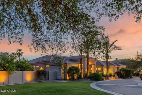 Exterior - 1181 E Melody Ct, Gilbert, AZ 85234 photo 2 of 41