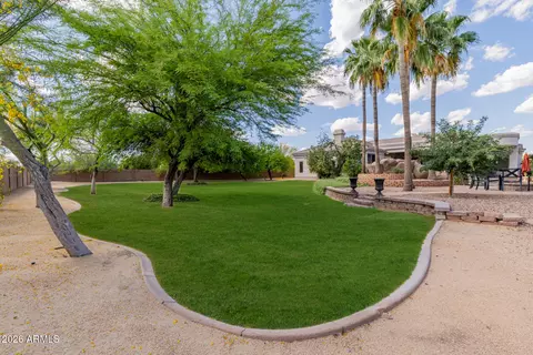 Exterior - 1181 E Melody Ct, Gilbert, AZ 85234 photo 29 of 41