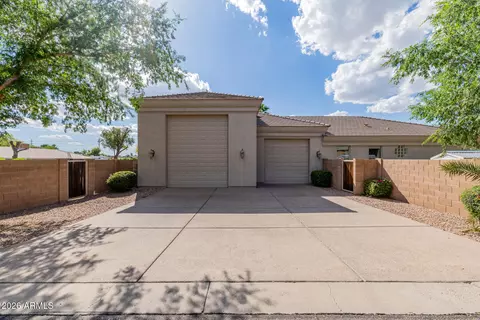 Exterior - 1181 E Melody Ct, Gilbert, AZ 85234 photo 6 of 41