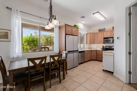 Kitchen - 1181 E Melody Ct, Gilbert, AZ 85234 photo 8 of 10