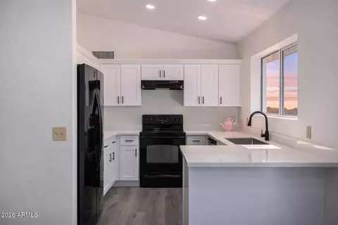 Kitchen - 6539 E Ingram St, Mesa, AZ 85205 photo 1 of 1