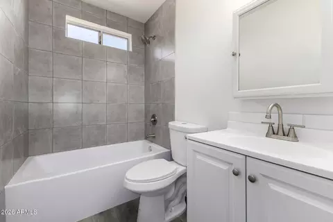 Bath - 6539 E Ingram St, Mesa, AZ 85205 photo 2 of 2