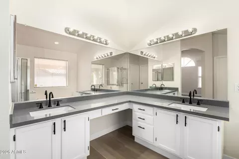 Bath - 6565 E Quartz St, Mesa, AZ 85215 photo 1 of 3