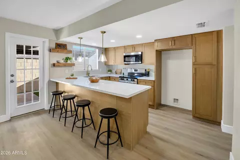 Kitchen - 170 E Guadalupe Rd #88, Gilbert, AZ 85234 photo 2 of 4