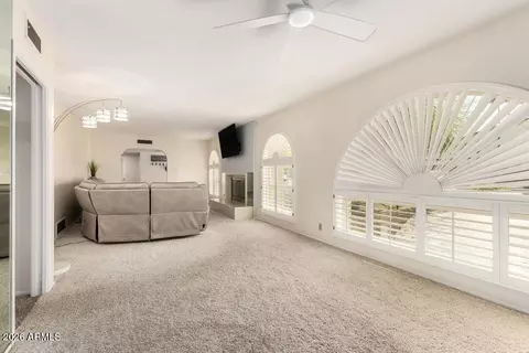 Living - 1017 E Sandpiper Dr, Tempe, AZ 85283 photo 6 of 7