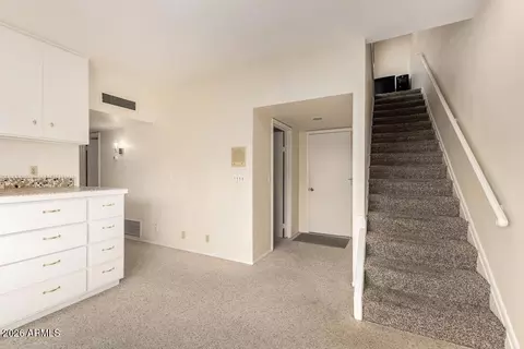 Entry Way - 1017 E Sandpiper Dr, Tempe, AZ 85283 photo 5 of 6
