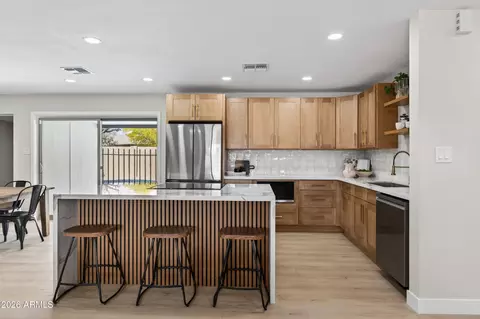 6932 E Latham St, Scottsdale, AZ 85257