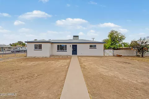 2719 W Echo Ln, Phoenix, AZ 85051
