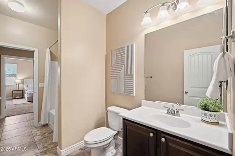 Bath - 2124 E Kings Ave, Phoenix, AZ 85022 photo 2 of 3