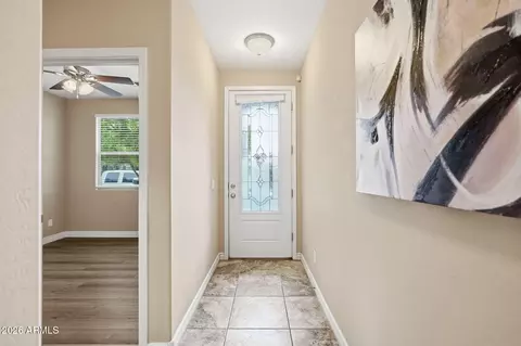 Entry Way - 2124 E Kings Ave, Phoenix, AZ 85022 photo 1 of 4