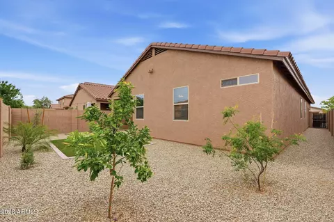 Exterior - 2124 E Kings Ave, Phoenix, AZ 85022 photo 7 of 7
