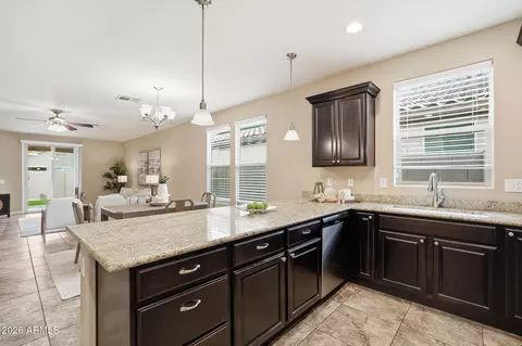 Entry Way - 2124 E Kings Ave, Phoenix, AZ 85022 photo 2 of 4