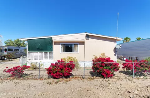 616 W Granada Dr, Quartzsite, AZ 85346