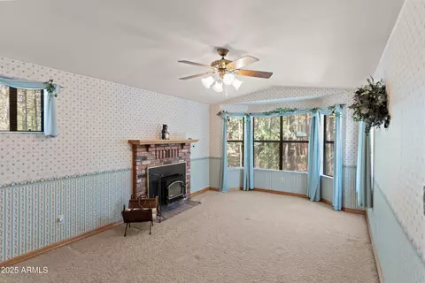 Living - 3910 Larson Loop, Forest Lakes, AZ 85931 photo 2 of 3