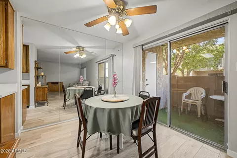 Dining - 5525 E Thomas Rd #H2, Phoenix, AZ 85018 photo 1 of 1