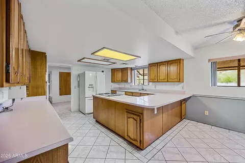 Kitchen - 7358 E Alamo Way, Globe, AZ 85501 photo 5 of 7