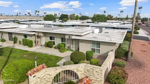 10036 W Lancaster Dr, Sun City, AZ 85351