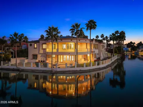 1402 E Coral Cove Dr, Gilbert, AZ 85234