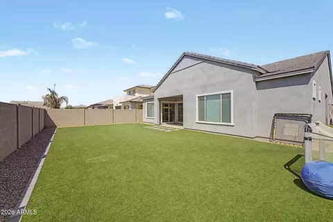 Exterior - 1461 E San Carlos Way, Gilbert, AZ 85298 photo 7 of 8