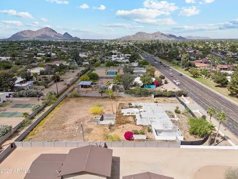 8637 E Indian Bend Rd #4, Scottsdale, AZ 85250