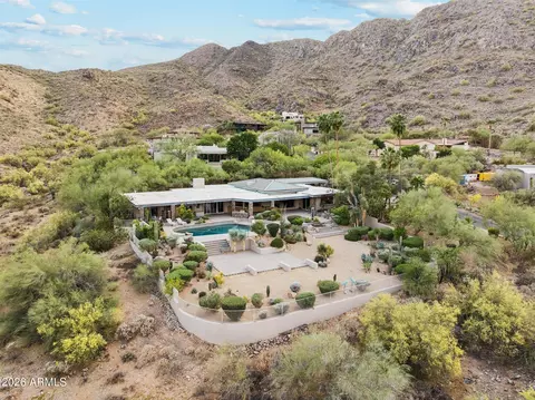 8219 N Charles Dr, Paradise Valley, AZ 85253