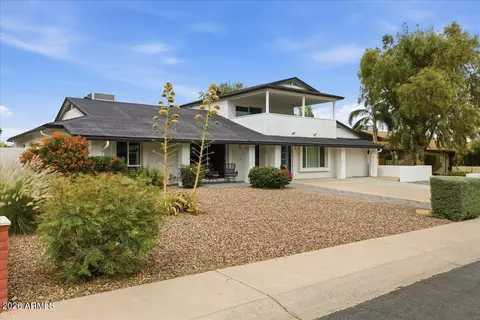 Exterior - 2218 E Sunnyside Dr, Phoenix, AZ 85028 photo 12 of 13