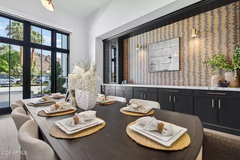 Dining - 5617 E Montecito Ave, Phoenix, AZ 85018 photo 4 of 4
