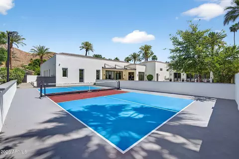 Exterior - 5617 E Montecito Ave, Phoenix, AZ 85018 photo 10 of 11