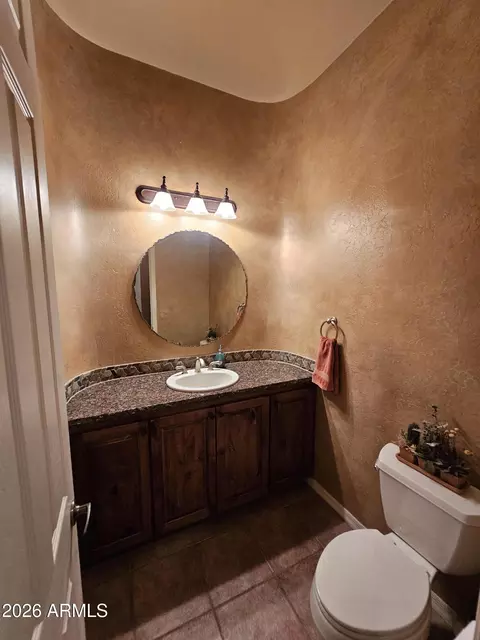 Bath - 1428 E Breezy Ct, Phoenix, AZ 85086 photo 7 of 11