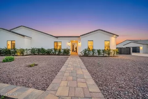 9321 W Buckskin Trl, Peoria, AZ 85383