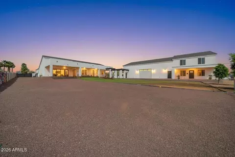 9321 W Buckskin Trl, Peoria, AZ 85383