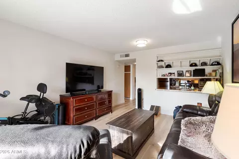Living - 3033 E Devonshire Ave #2009, Phoenix, AZ 85016 photo 3 of 5