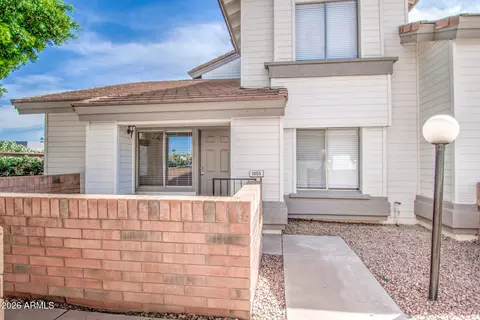 2201 N Comanche Dr #1055, Chandler, AZ 85224