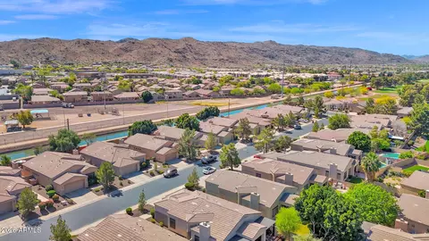 View/Area - 3917 E Carter Dr, Phoenix, AZ 85042 photo 2 of 4