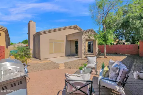 Exterior - 3917 E Carter Dr, Phoenix, AZ 85042 photo 3 of 9
