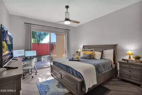 Bedroom - 3917 E Carter Dr, Phoenix, AZ 85042 photo 2 of 4