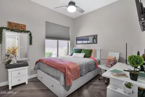 Bedroom - 3917 E Carter Dr, Phoenix, AZ 85042 photo 4 of 4
